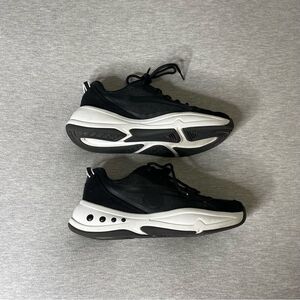 Easy Spirit Women’s Pacer Lace Up Black Sneakers